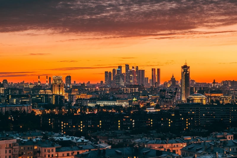 Rooftop Eateries with City Views